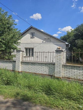 Продаж будинку у Львові. 10сот землі. - фото 1