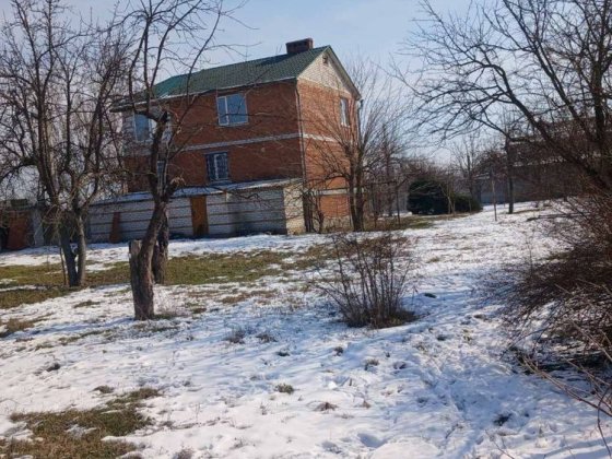 Продам або здам в оренду  дом м.Дніпро