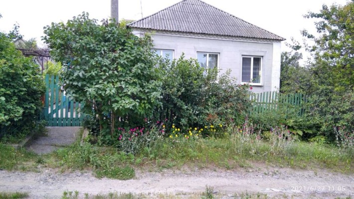 Продам будинок в затишному місці . - фото 1