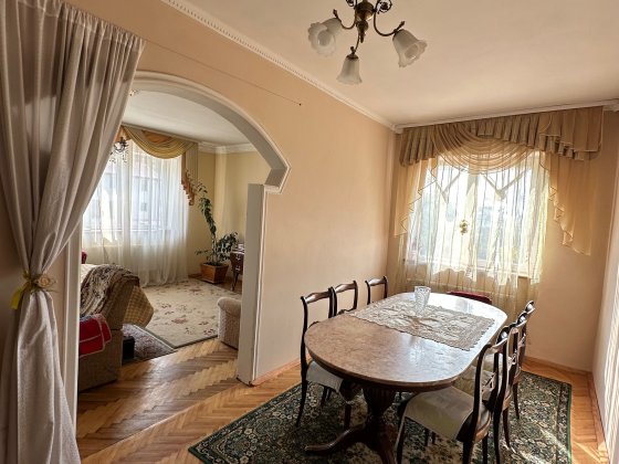 Продаж будинку по вул.Ряснянська, 82 Львов