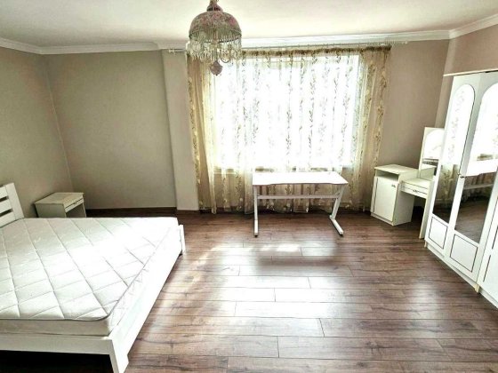 Продаж частини будинку. 3-кім. вул. Виговського-Дубнівська Львов