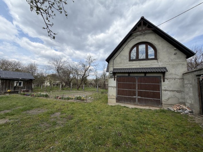 Дачний будинок ( гараж) коп. Клепарів. Брюховицька + 6 сот - фото 1