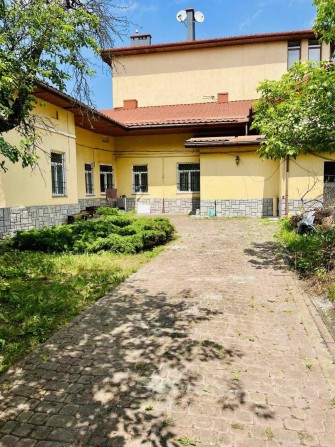 Будинок з власною земельною ділянкою в ближньому центрі по вулиці Личаківська, місто Львів - фото 1