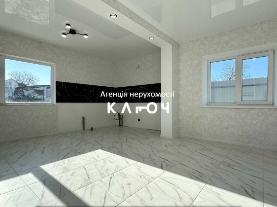 Продаж будинку з новим ремонтом Кропивницький