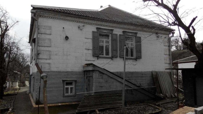 просторный дом с приватизированным участком - фото 1
