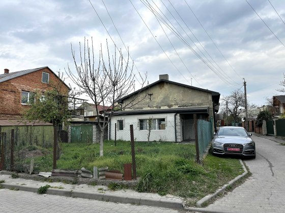 Продаж будинку Львів вулиця Новознесенська 10 хвилин до центру Львів
