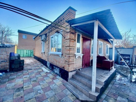 Продам будинок , район 33 школи Кропивницкий