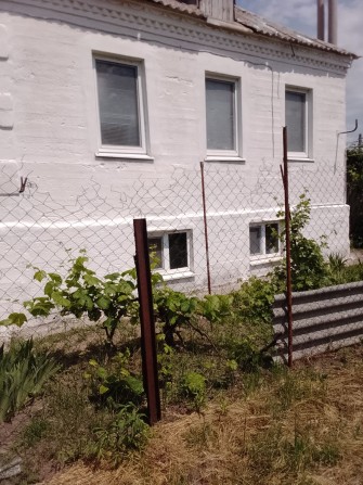 Продам двоповерховий будинок в Сухачівці.. - фото 1