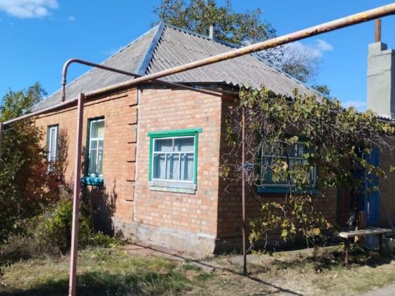 Продам будинок в селі Кропивницкий