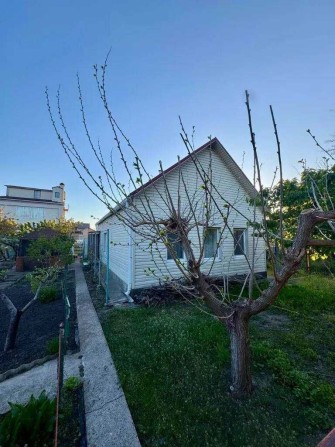 Продам уютный 3-к дом с участком Одинковка Левый берег Лебединая - фото 1