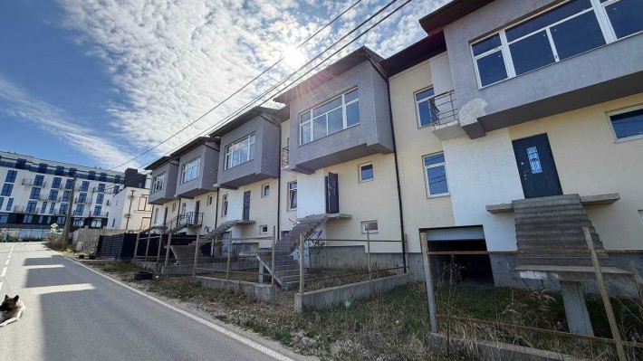 Таунхауси Орлине вул Орлика Львів Шевченківський район - фото 1