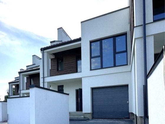 Продаж котеджу по вул.Щирецька 73.-Південний Львів