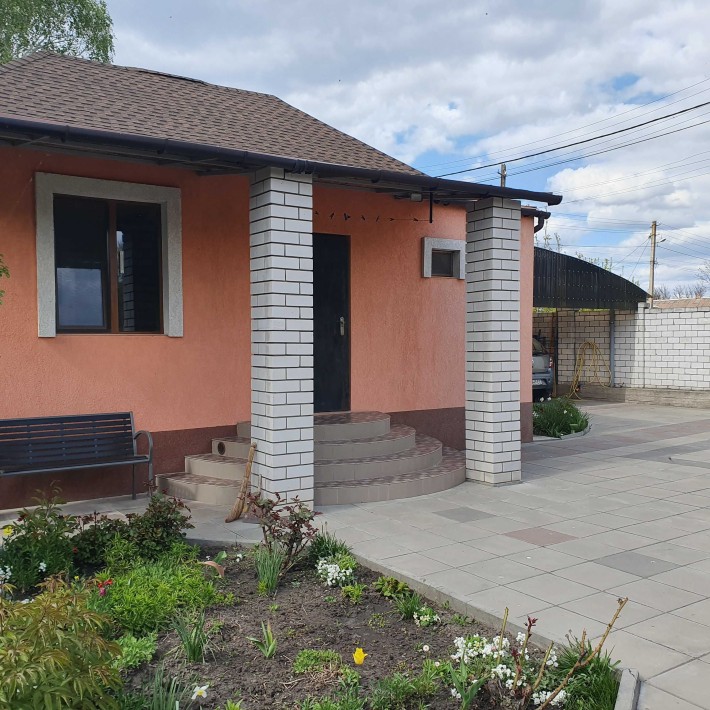 Одинковка -Игрень. Продам дом с хорошим ремонтом в Одинковке. - фото 1