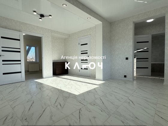 Продаж будинку з новим ремонтом р-н Тихої Гавані! Кропивницький