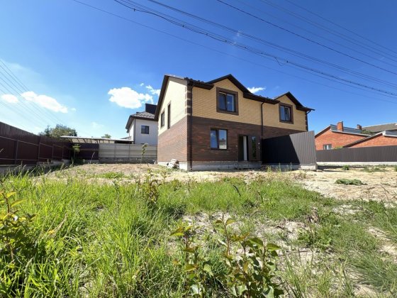 Продам двохповерховий дуплекс 110 кв.м.,  4 кімнати, р-н. Старе місто Вінниця