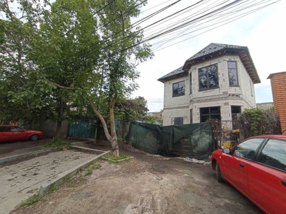Срочно! Продам новый 2-х этажный  дом на Чубаевке. Гос акт, В Аркадию и к морю 5 минут езды. Одеса