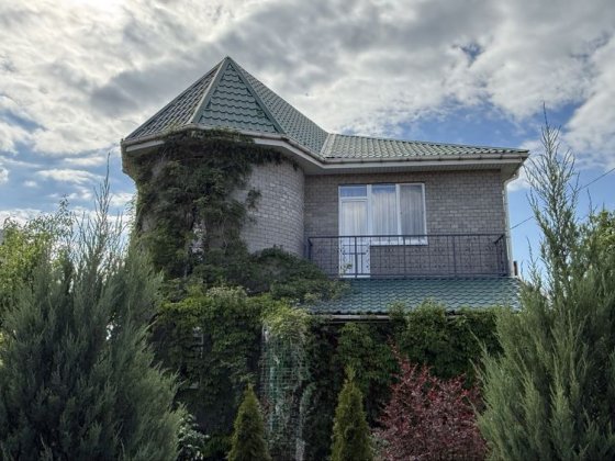 Продам дом на Клочко 183 м2 СЕРТИФИКАТ БЕЗНАЛИЧНЫЙ РАСЧЕТ