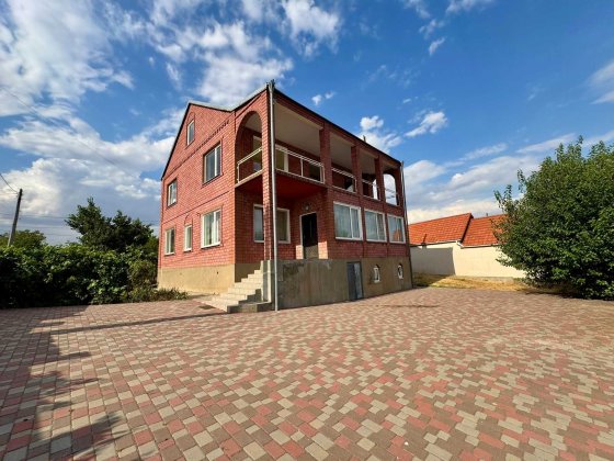 Продаю 2-поверховий будинок, Матвіївка, вул. Силікатна. Без комісії Ц5