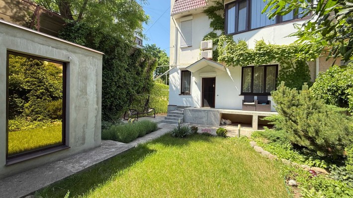 Продам дом коттедж в Аркадии ул Педагогическая - фото 1