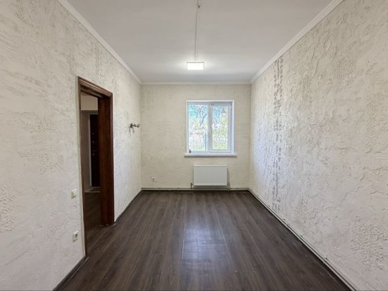 Продам квартиру на земле часть дома Одесса