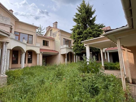 Продам ДОМ, 950 кв. м Фонтан Одеса