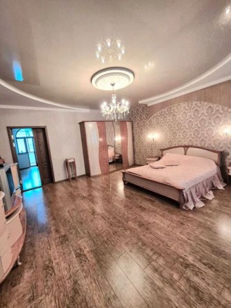 Продам елітний будинок + двоповерхова лазня з басейном в подарунок.. - фото 1