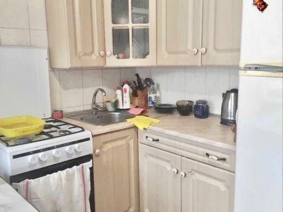 D1M Продам 1/2 будинка, Олексіївка. Всі зручності, газ.