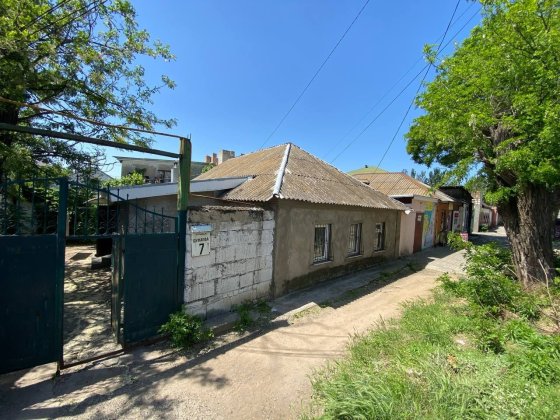 Продажа дома 72м + морозильные камеры на Дунаева возле Ц.рынка 30000$