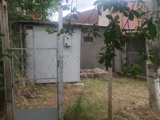 Продам причал,район Вараровка