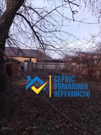 продам целый дом на поселке Кирова - фото 1