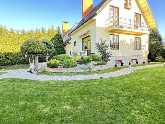 Продам будинок .Закрита територія . Софіївська Борщагівка