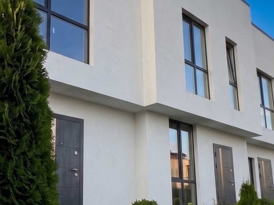 Продам таунхаус 72 м² Петропавлівська Борщагівка Розтермінування єОселя єВідновлення, без спільних с Петропавлівська Борщагівка