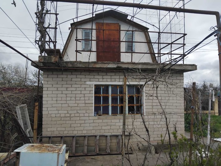 Продам дачу  поблизу  річки, поруч із  містом у затишному місці - фото 1
