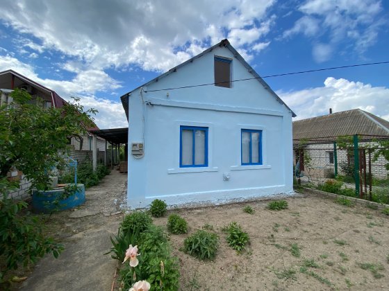 Продаж будинку в центрі Варварівки (л1)