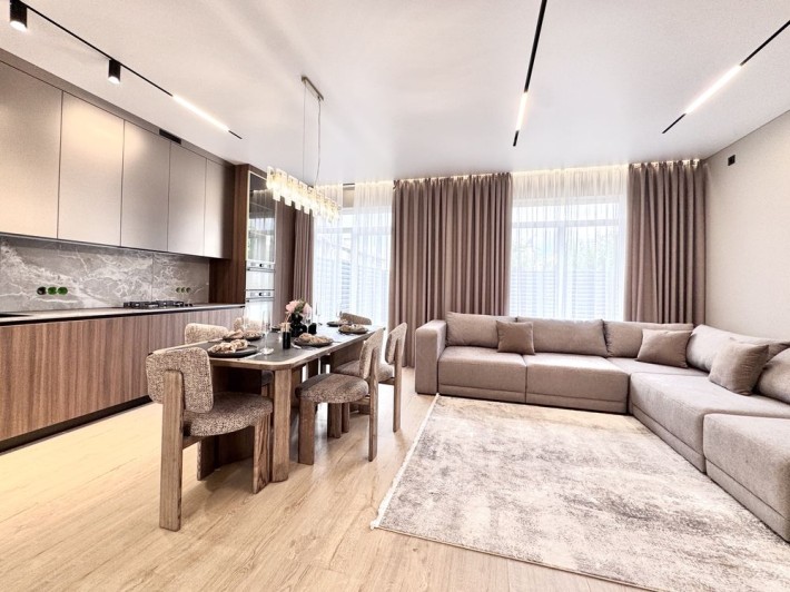 Дуплекс Софіївська Борщагівка 120м2  з дизайнерським ремонтом - фото 1