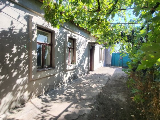 Продаю окремий будинок в Заводському районі по вулиці Погранична