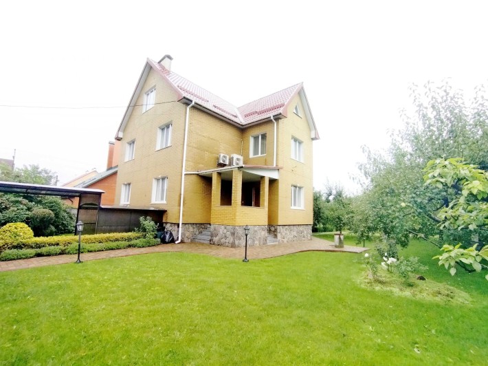 Просторий капітальний будинок 274 м² на 10 сотках — Софіївська Борщагівка - фото 1