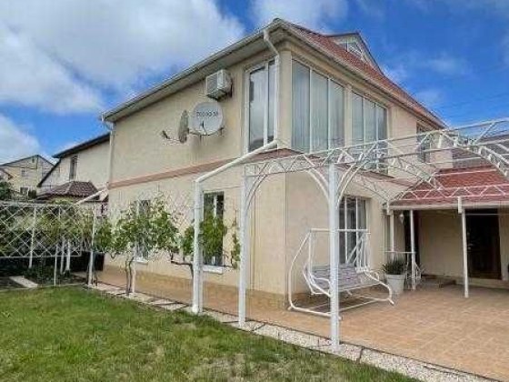 Продам будинок з євроремонтом у Червоному Хуторі Одеса