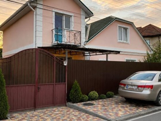 В продаже двухэтажный дом возле моря Одесса