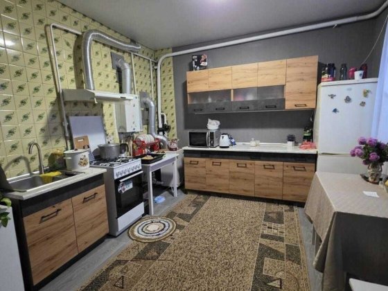 Продам 2-х поверховий будинок, 228 кв.м, на Ленселищі (174-911 ОФ)