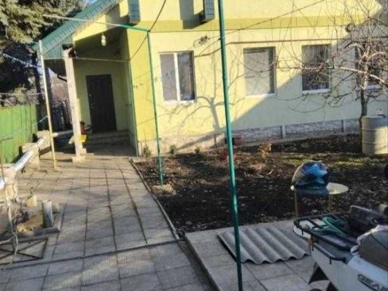 Продам дом на Луи Пастера.