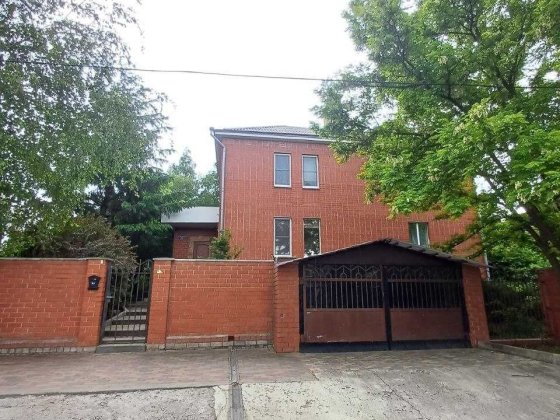 Продаж будинок 307м2 Родичі (Родичи) поруч Олексіївка. Є-Відновлення!