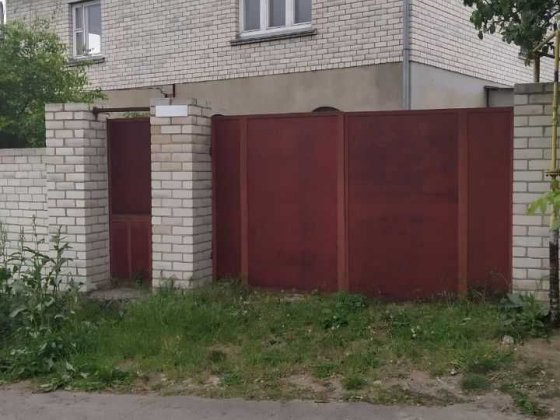 205 $ за кв.м. Продам частный дом 2 этажа (10х12) на берегу реки в Цен