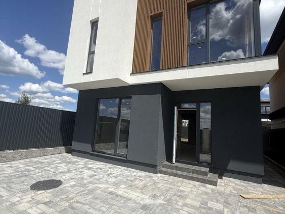 Продаж будинку з комунікаціями. Без комісіі для покупця Софиевская Борщаговка