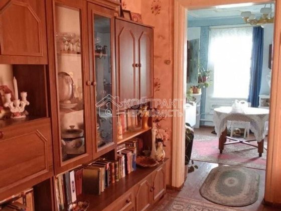Продаж будинку на Сортировці єВідновлення