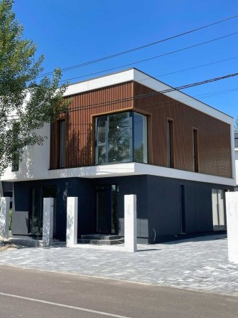 Будинок у Софіївській Борщагівці/супер локація, 2 хв до Києва/ з ремонтом, 145 м2, Газ, Без комісії - фото 1