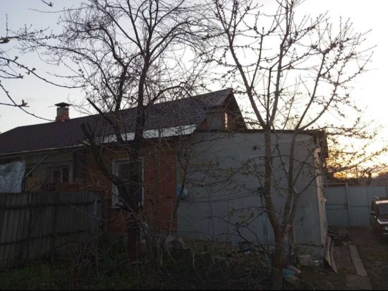 Продам півбудинку Харків