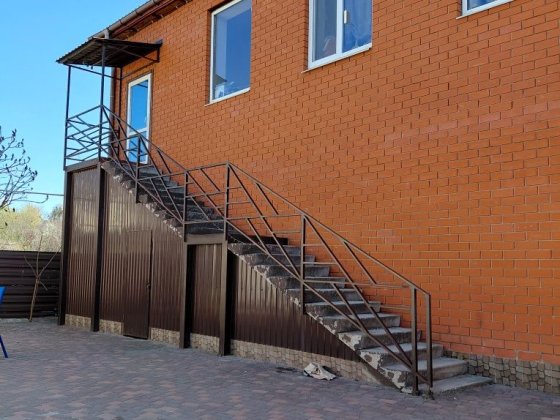 Продам баню с жилым домом в  Б Даниловке Харків