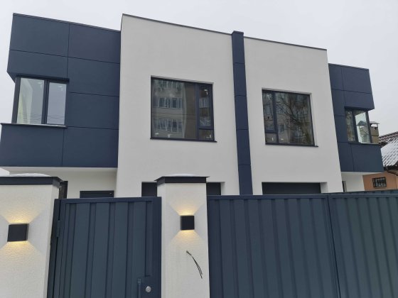 Вітаю Продам Будинок Дуплекс Гараж Газ Телефонуйте