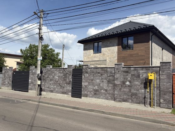 Будинок з ремонтом та басейном 200 м до Києва | Газ | Без комісії Софіївська Борщагівка